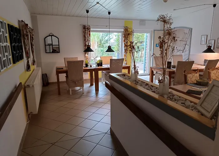 Luette Nest Panzió 4*